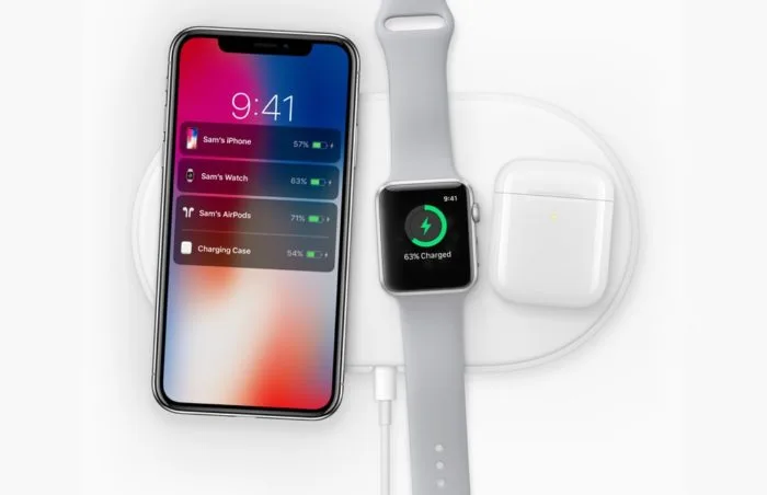 AirPower QI-Ladematte von Apple mit iPhone und Apple Watch