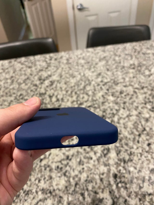 iPhone 12 Schutzhüllen