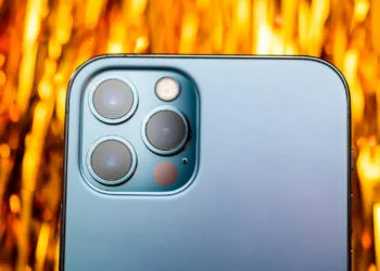 iPhone 2021