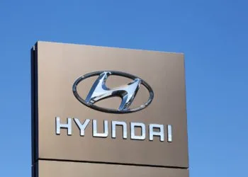 Apple & Hyundai