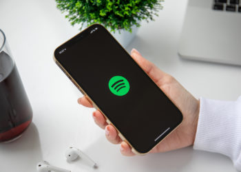 Spotify podcast subscription