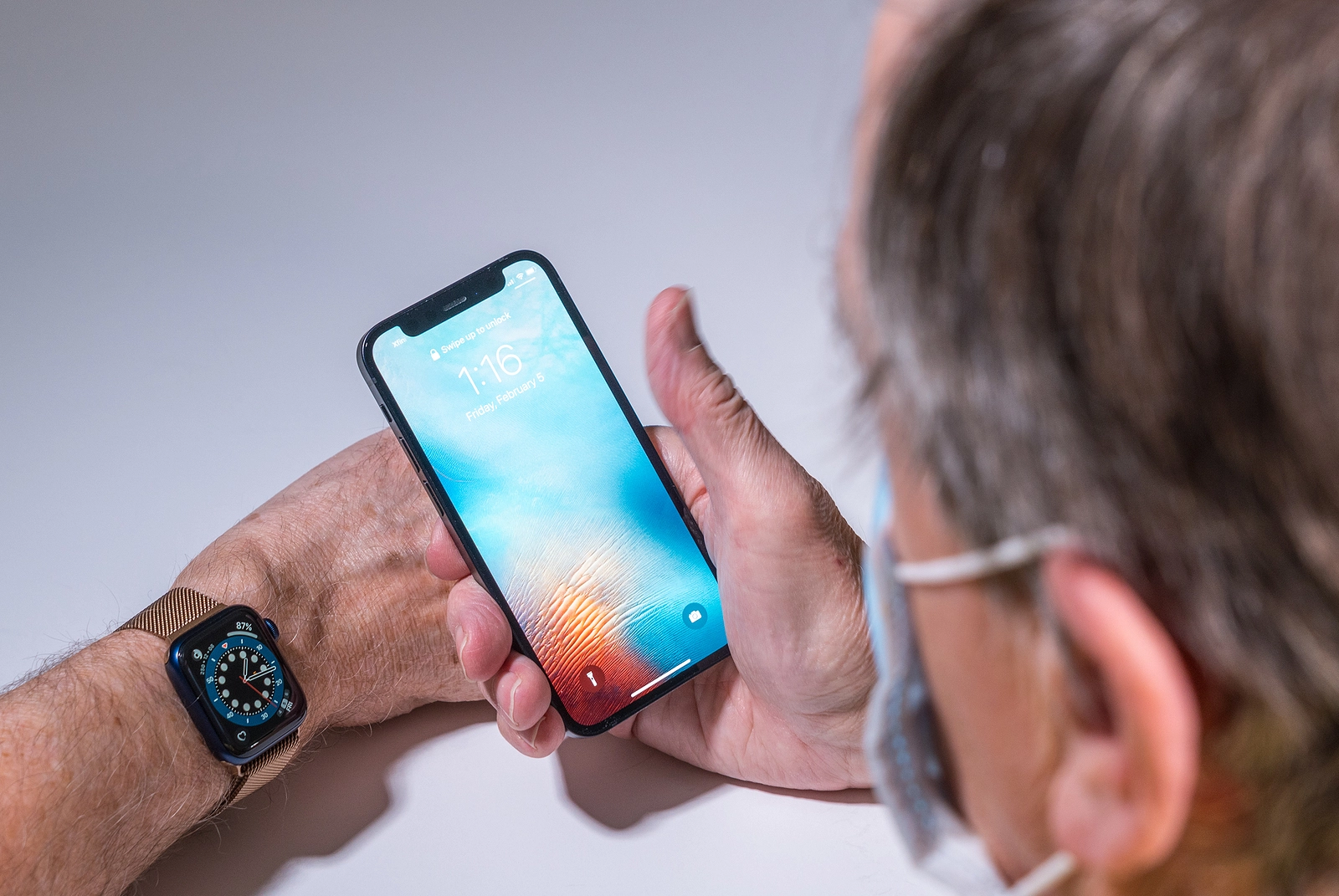 iOS 15 & watchOS 8