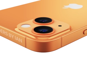 iPhone 13