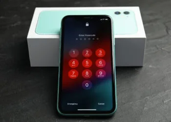 iOS 14.8 & iOS 15 Schwachstelle