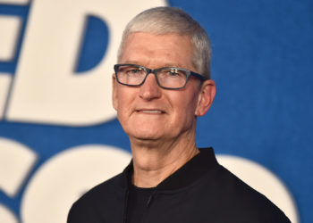 Over 275 billion dollars: Apple has secret deal with China
