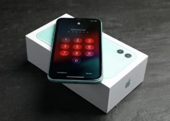 iOS 15.2 allows you to reset a locked iPhone without a computer