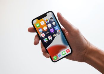 Apple releases iOS 15.2 and Co.: This is a