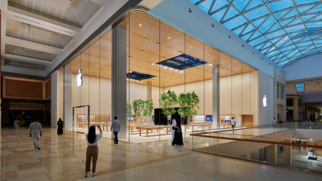 Apple Yas Mall