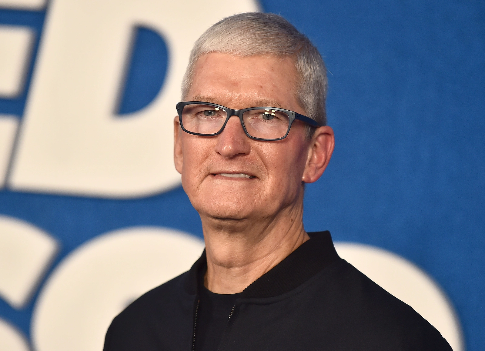 Tim Cook Mixed-Reality-Headset