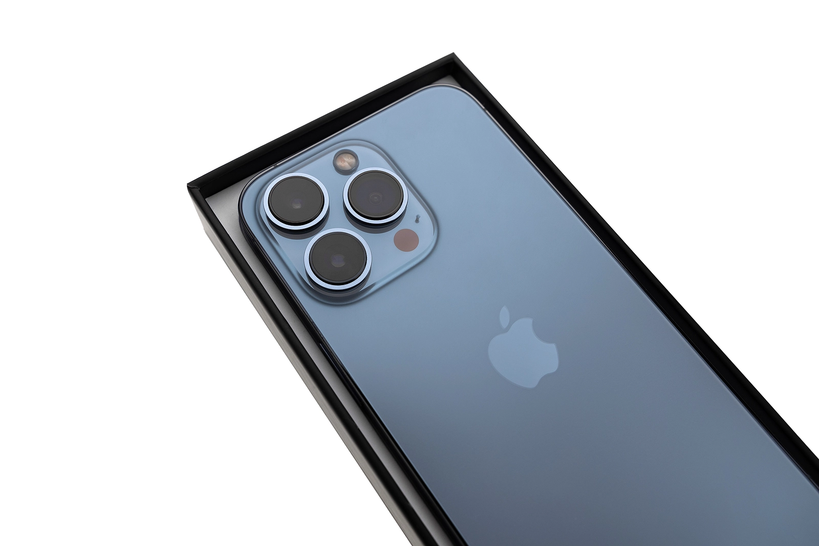 iOS 16 iPhone 13