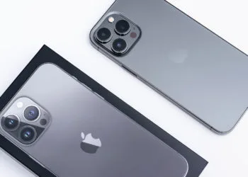 iPhone 14
