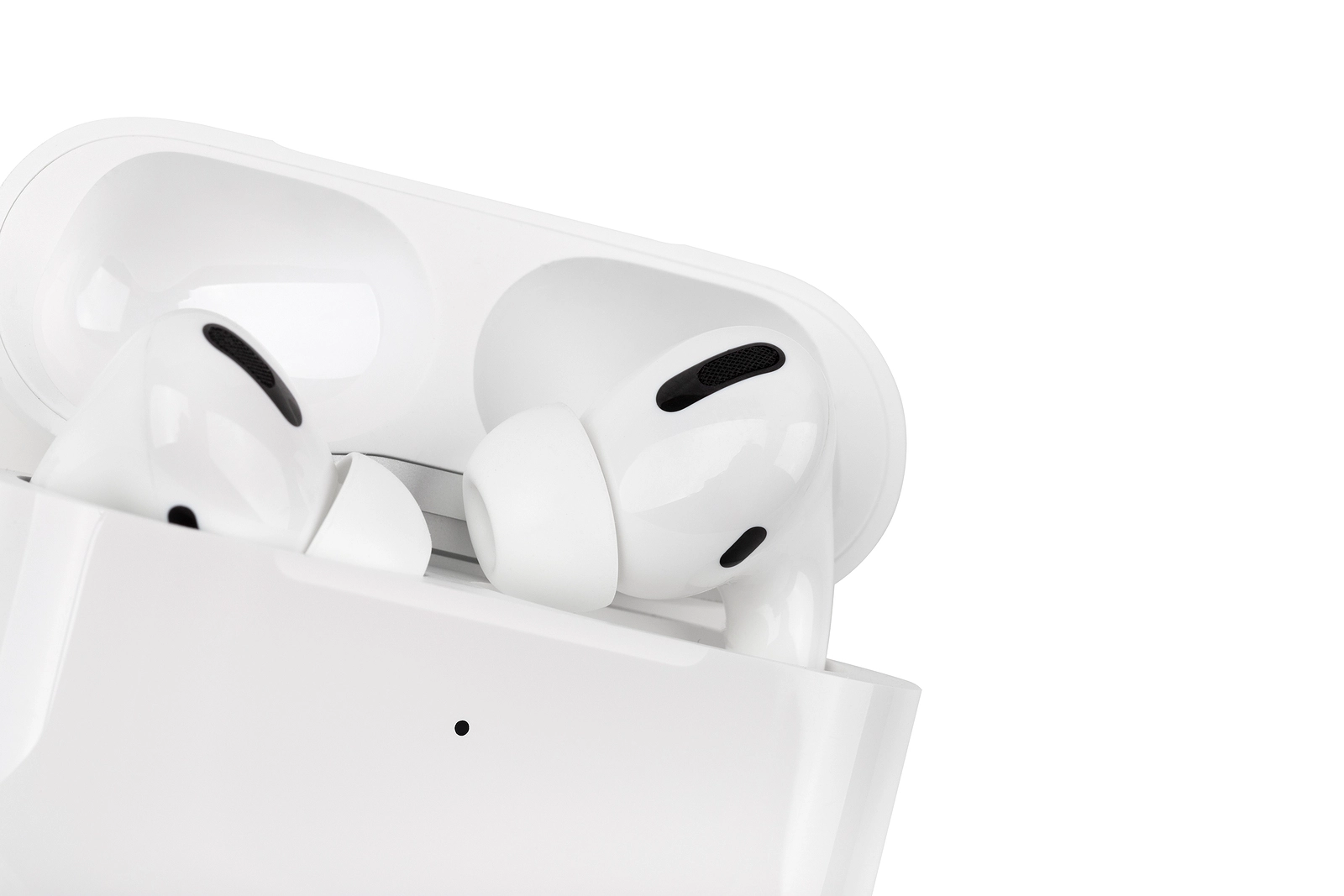 iOS 17 AirPods Pro 2