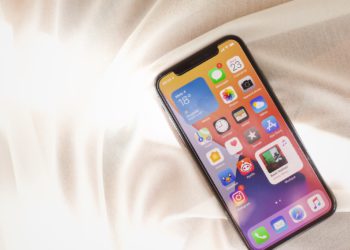 Visual reference: Copy & share motifs from images in iOS 16