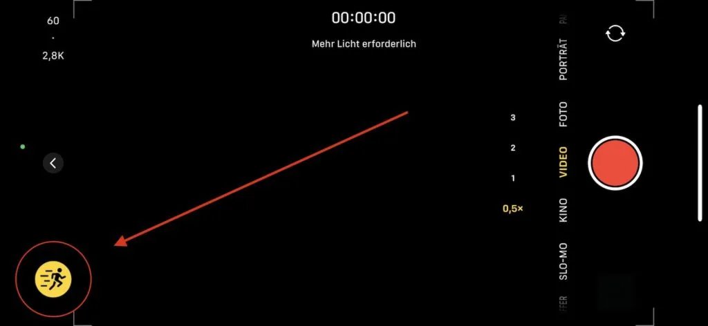 iPhone 14 Kamera-App mit aktiviertem Actionmodus für stabilisierte Videoaufnahmen