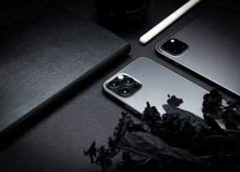 iOS 16.1 update
