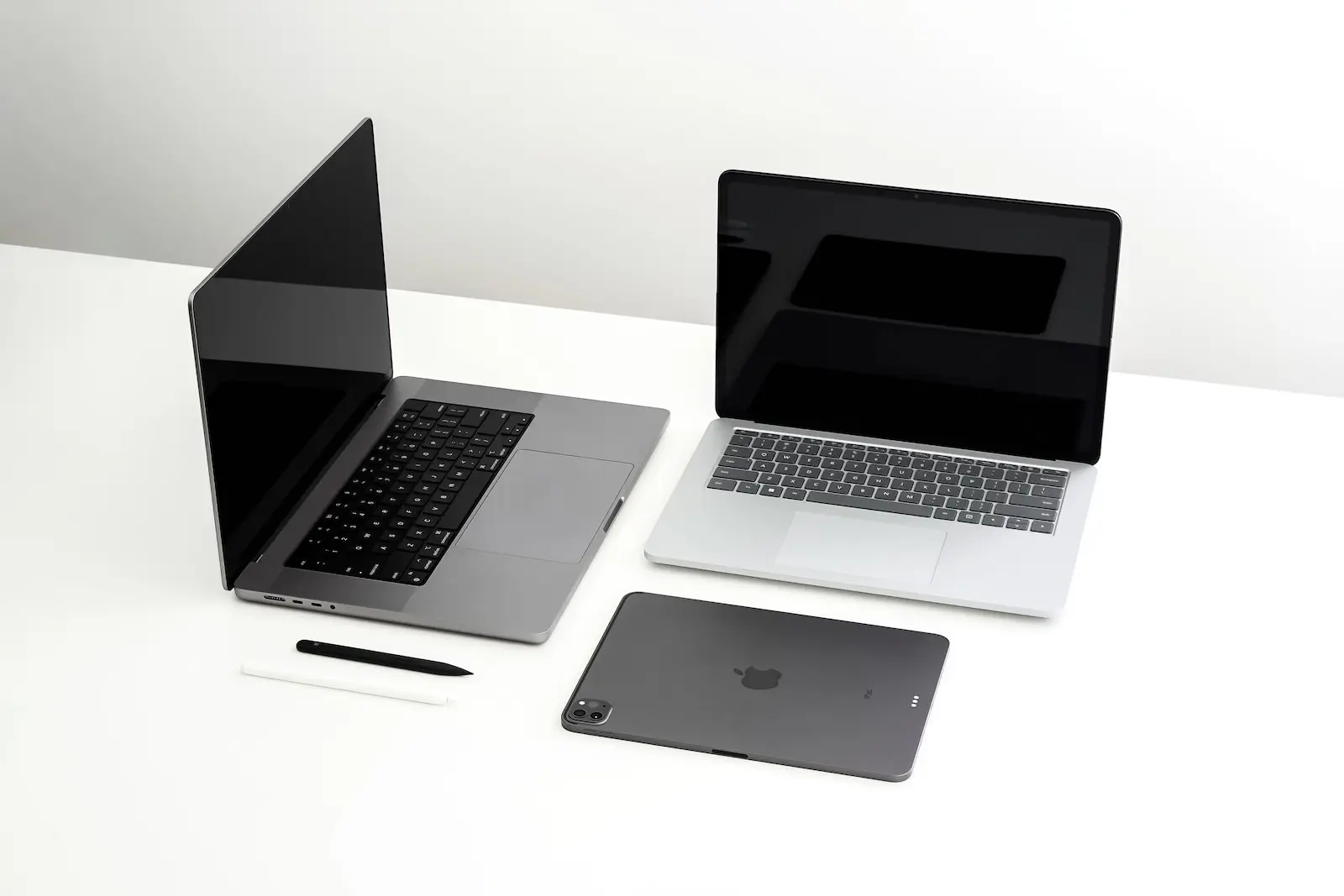macOS 13 Ventura iPadOS 16