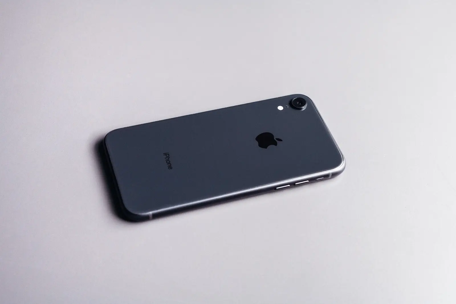 iPhone SE 4 Displaygröße