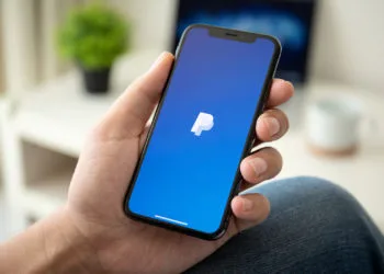 iPhone PayPal Apple