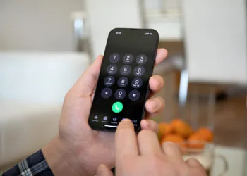 iOS 16.4 Sprachisolierung für mobile Anrufe