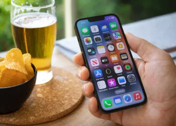 iOS 17