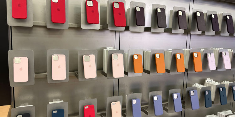 iPhone 15 faux leather