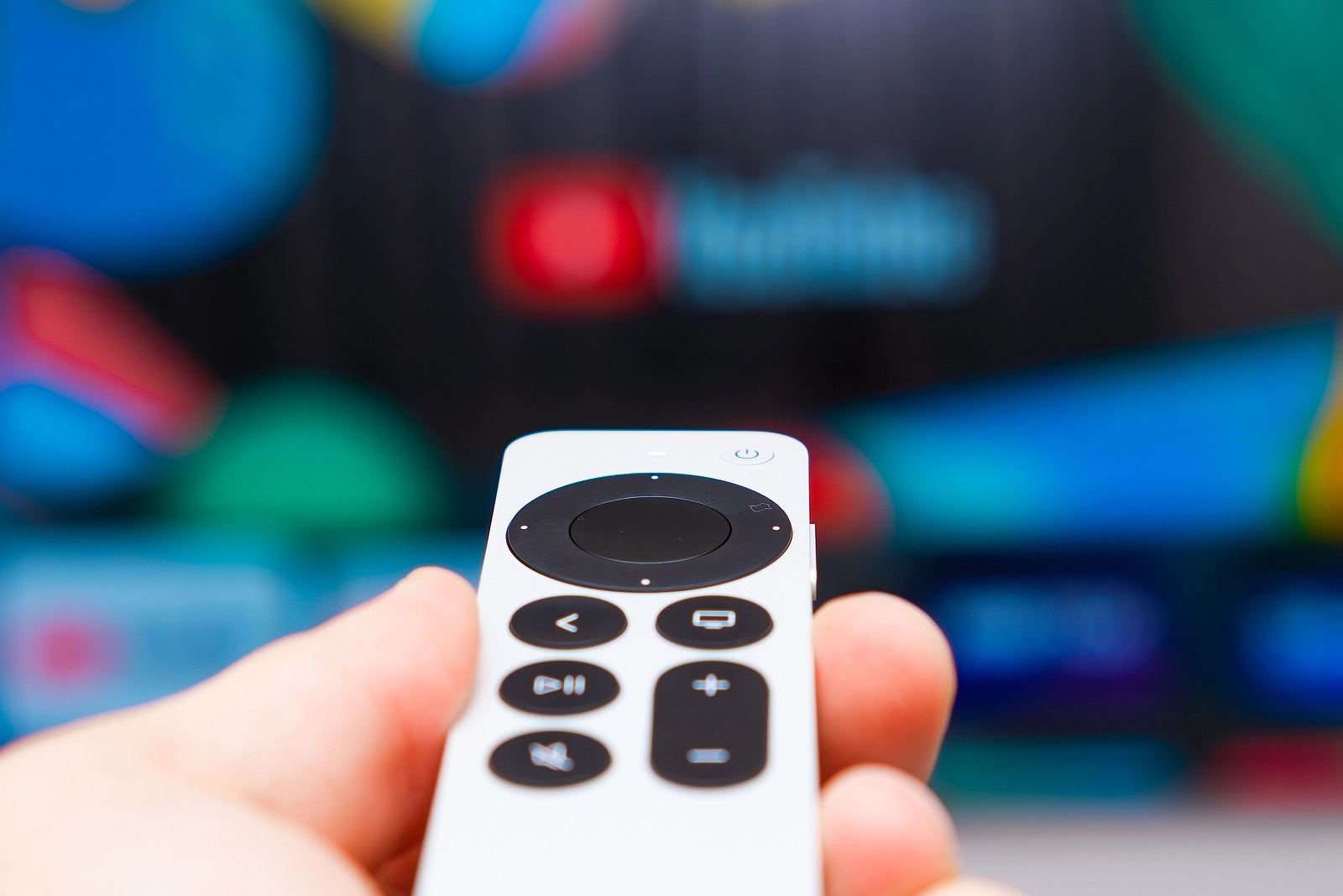tvOS 17 AirPods Spatial Audio
