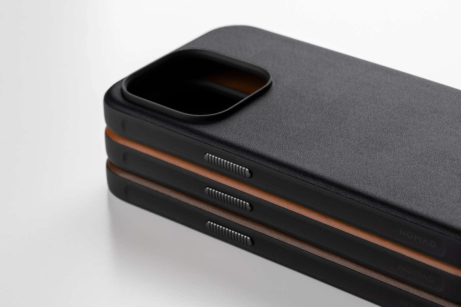 iPhone 15 Lederhüllen Nomad