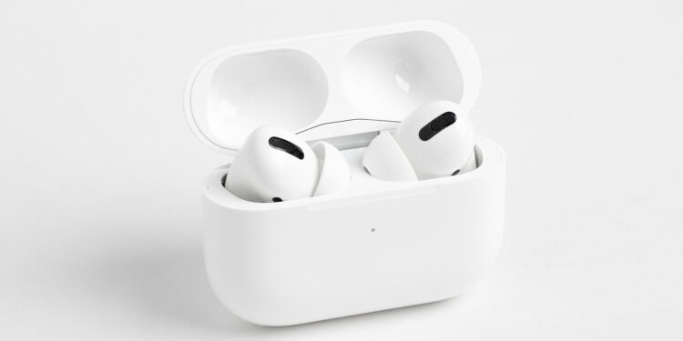 AirPods Apple