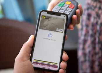 Apple opens NFC chip