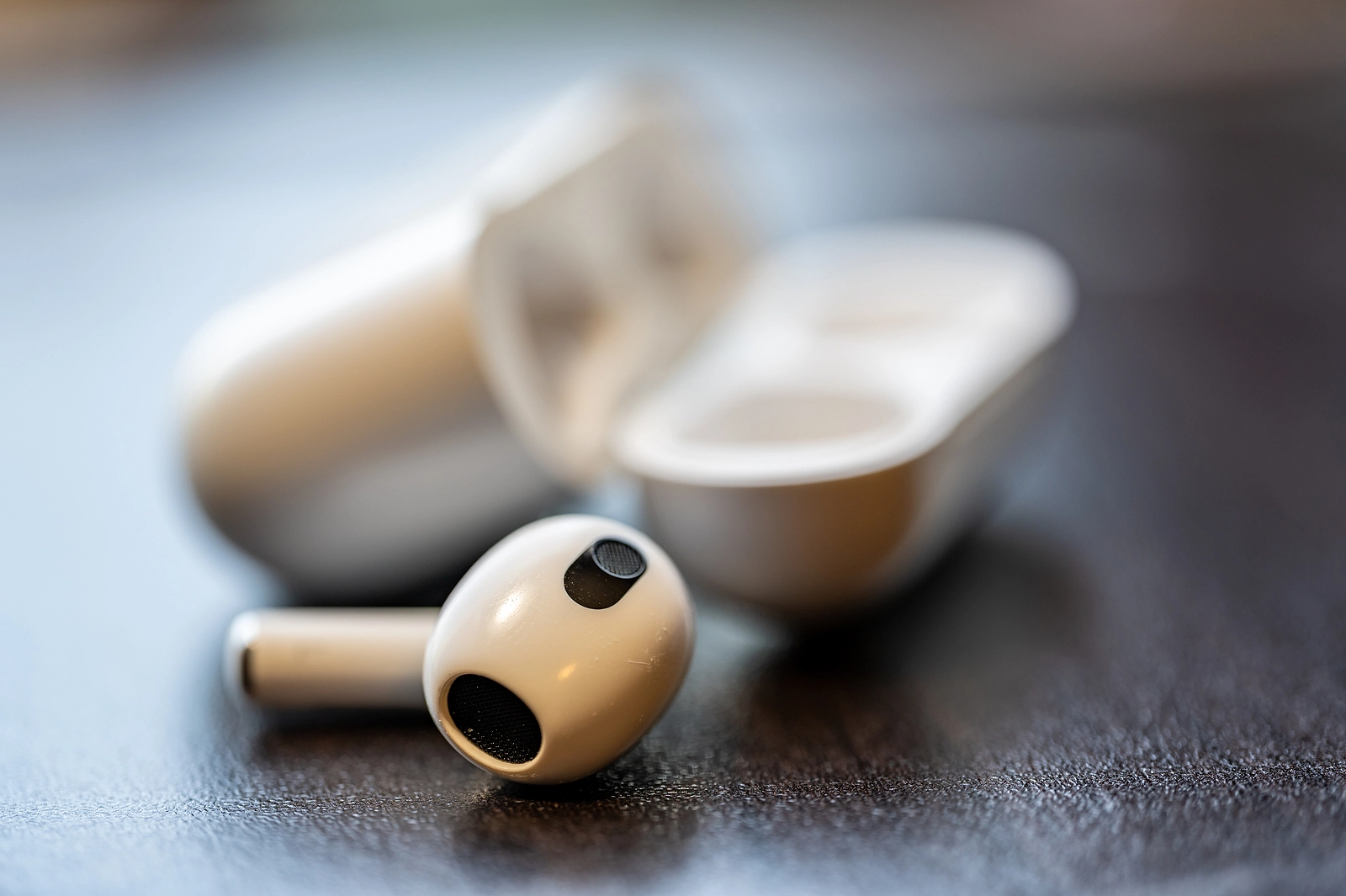 Apple AirPods Update