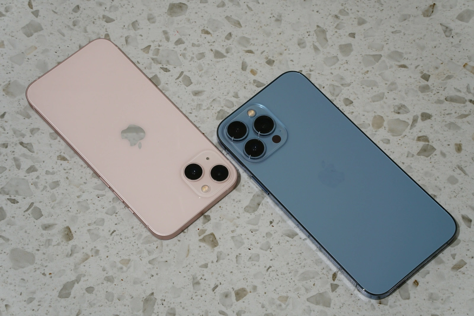 iPhone 16 Samsung
