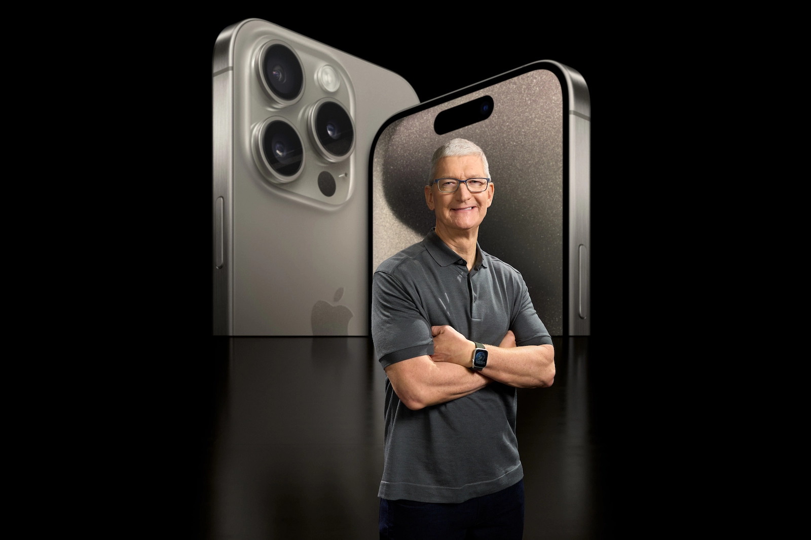 iPhone 16 Pro Desert Titanium