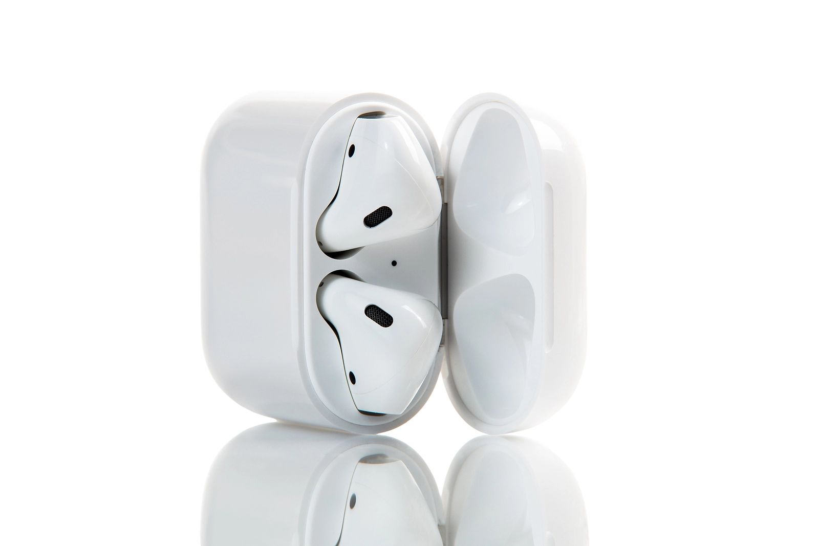 AirPods 4 Apple