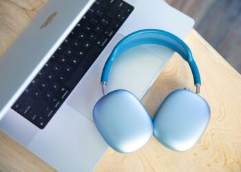 Apple AirPods Max