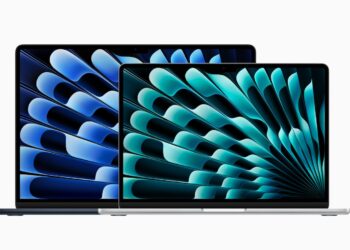 MacBook Air OLED