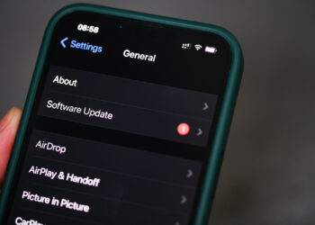 iOS 18.2 Apple