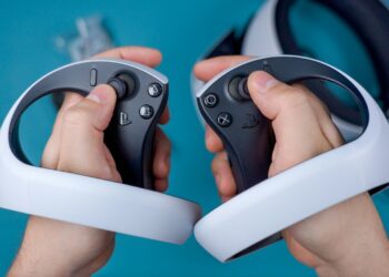 Apple Vision Pro PS VR2-Controller