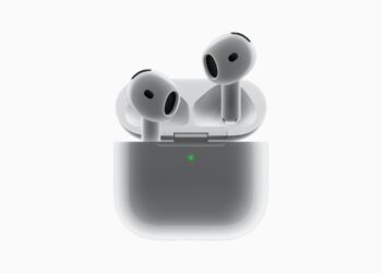 AirPods Adaptive Audio