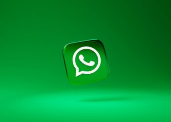 WhatsApp standard app iPhone