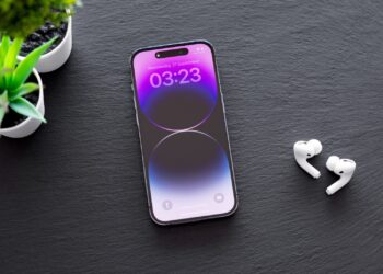 iPhone Fold iOS 19