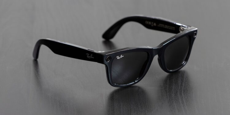 Apple Smart Glasses
