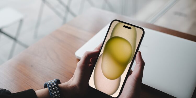 iPhone 17 Apple