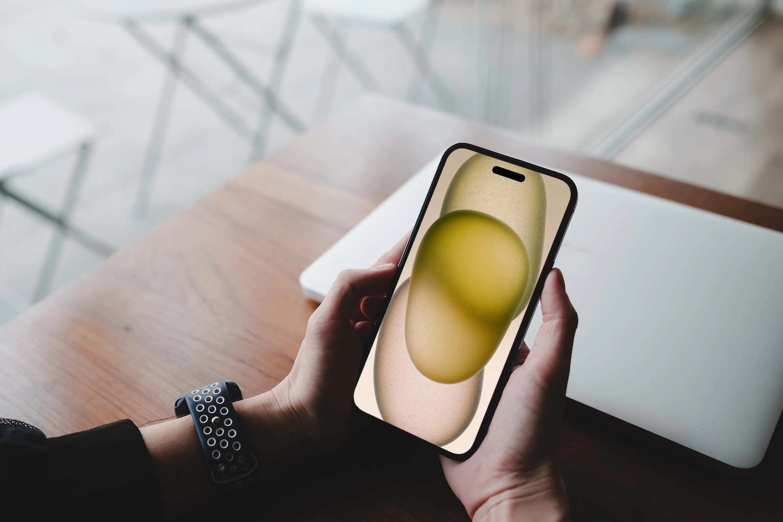 iPhone 17 Apple