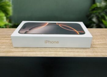 iPhone 17 Apple