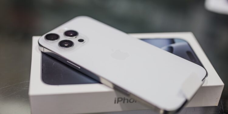 iPhone 18 Apple