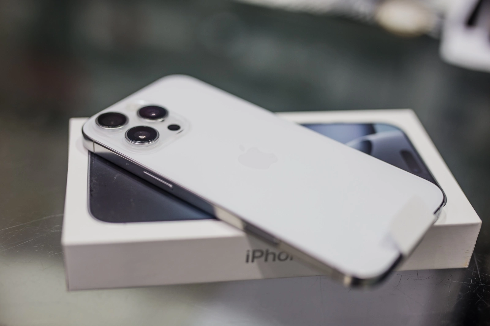 iPhone 18 Apple