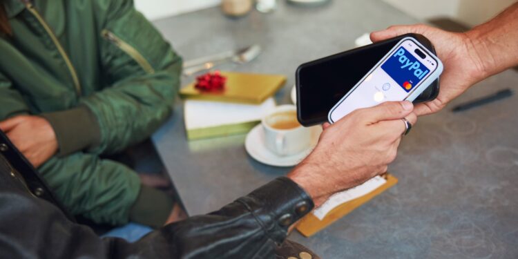 PayPal iPhone