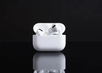 AirPods Pro 3 Apple Leak