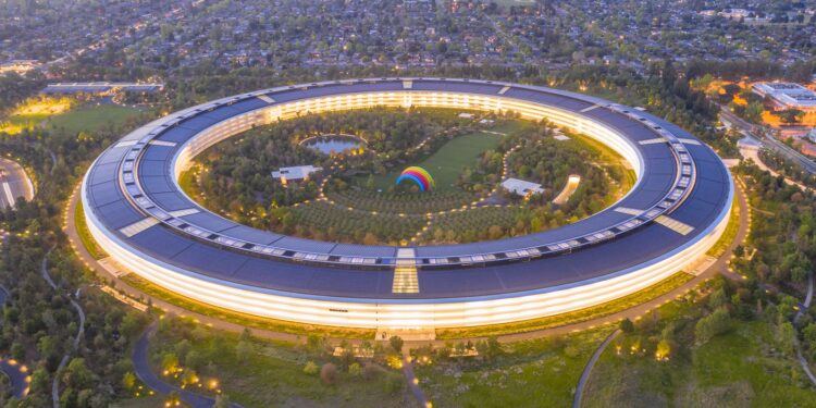 Apple Park Steve Jobs