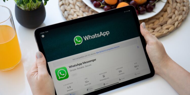 WhatsApp iPad